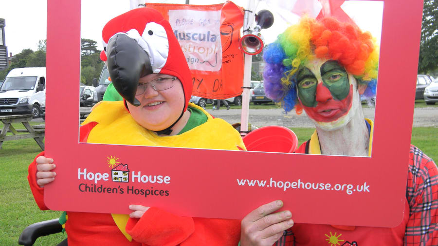 Andrew's Marathon Challenge for Tommy and Hope House